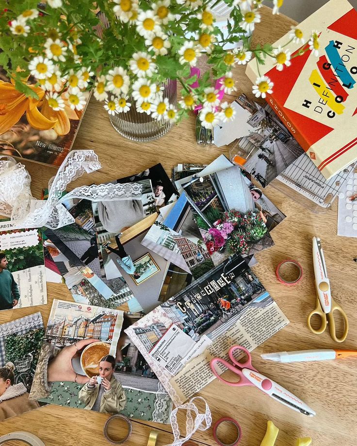 Junk Journal Club at Studio HuArt September 8, 2026